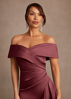 Azazie Kirsty vestidos de madre de la novia Vestido de Merlot de Satén Elástico de Corte Recto con Vestidos sin tirantes image5