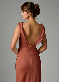 Azazie Kieryn Robes de demoiselle d'honneur Robe Sirène en Satin extensible Plissée Argile image2