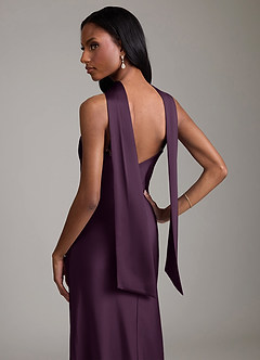 Azazie Cassiana Jurken voor bruidsmeisjes Jurk van Stretch Satijn met Zeemeermin Geplooid Pruim image4