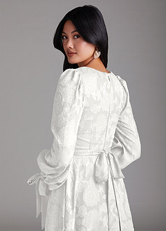 Azazie Leonia Brautjungfernkleider A-Linie Langarm Blumen-Burnout Kleid Weiß image5