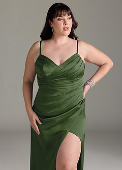 Azazie Yola Robes de demoiselle d'honneur Robe Fourreau Convertible en Satin extensible Plissee mit V-Ausschnitt Genévrier image14