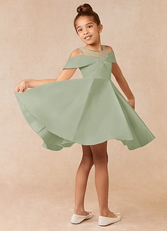 Azazie Shirin Blumenmädchenkleider A-Linie Schulterfrei Matte Satin Kleid Staubiger Salbeigrün image4