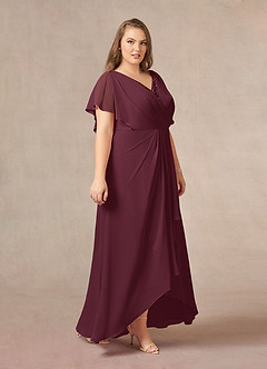 Azazie Eliza Mère de la mariée Robes Robe Trapèze en Mousseline de soie Col V plissé Cabernet image9