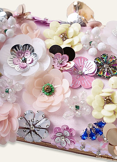 front Kuvertväska med paljettmotiv och blommotiv