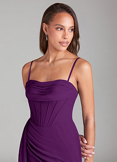 Azazie Amyra Robes de demoiselle d'honneur Robe Fourreau Convertible en Mousseline de soie Épaule décolletée Grain De Raisin image2