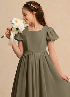 Azazie Joss Robe Demoiselle D'honneur Fillette Robe Trapèze en Mousseline de soie avec manches Vert Saule image13