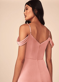 Azazie Ocean Robes de demoiselle d'honneur Robe Trapèze en Satin extensible Col V plissé Corail image5