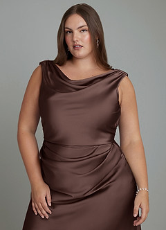 Azazie Kieryn Robes de demoiselle d'honneur Robe Sirène en Satin extensible Plissé Ganache image11