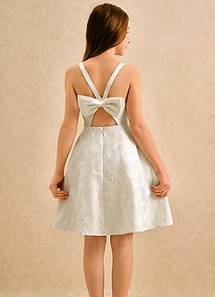 Azazie Peppy Girls Formal Blumenmädchenkleider A-Linie Schleifen Blumen-Jacquard Kleid Französisches Weiß image2