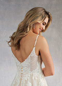 Azazie Avarie Vestidos de novia Vestido de Blanco Diamante Champán de Tul de Corte en A con Lentejuela image4