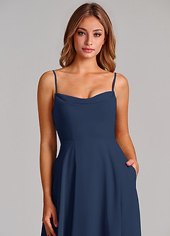 Azazie Elle Vestidos de damas de honor Vestido de Azul Marino Oscuro de Gasa de Corte en A con Plisado image6