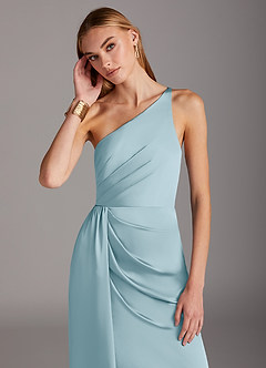 Azazie Mika Vestidos de damas de honor Vestido de Azul Cielo de Satén Elástico de Corte Recto con Hombro unilateral image6