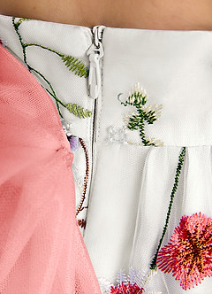 Azazie Peppa Vestidos de florista Vestido Marfim Coral de Tule de Linha A com Decote Coração image7