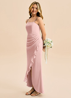 Azazie Buzzy Junior Robe Fourreau en Mousseline de soie Plissée Rose Poudré image1