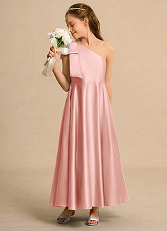 Azazie Guppy Junior Formal vestidos de niña de las flores Vestido de Rosetón de Satin Mate de Corte En A con Hombro unilateral image4