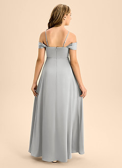 Azazie Anselie Junior Vestido de Plata de Satén Elástico de Corte En A con Vestidos sin tirantes image2