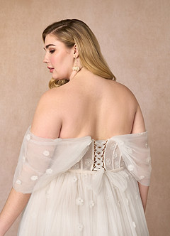 Azazie Airellie Hochzeitskleider A-Linie Schulterfrei Tüll Kleid Diamantweiß Nude image15