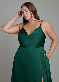 Azazie Sarella Robes de demoiselle d'honneur Robe Trapèze en Satin extensible Plissé émeraude image9