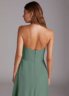 Azazie Wren 신부 들러리 드레스 A라인 스트랩리스 쉬폰 티 길이 드레스 image8