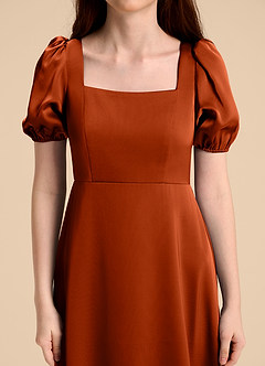 Azazie Briar Junior Robe Trapèze en Satin extensible Arc Paprika image8