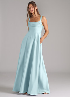 Azazie Shaude Robes de demoiselle d'honneur Robe Trapèze en Satin extensible Plissée Bleu Nuage image4
