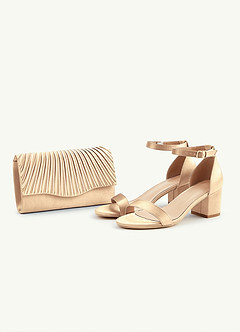 front Farblich passende Clutch aus plissiertem Metallic-Satin