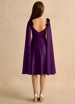 Azazie Resa Girls Formal Robe Demoiselle D'honneur Fillette Robe Trapèze en Mat Satiné Plissée Grain De Raisin image4