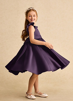 Azazie Dumpling vestidos de niña de las flores Vestido de Ciruela de Satin Mate de Corte En A con Lazo image5