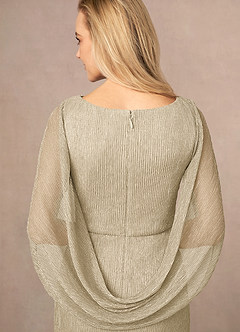 Azazie Paige Mère de la mariée Robes Robe Fourreau en Maille métallique Cape plissée Champagne Or image5