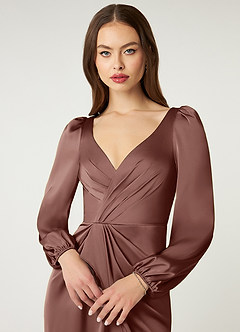 Azazie Mel Robes de demoiselle d'honneur Robe Fourreau en Satin extensible Manche longue Expresso image5