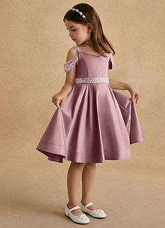 Azazie Judi Flower Girl Klänningar Klä A-Line i Matt satäng image1