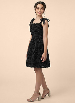 Azazie Delaney Junior Formal Linia A Koronka haftowana 3D z motywem kwiatowym Mini Młodsza druhna Sukienka image3