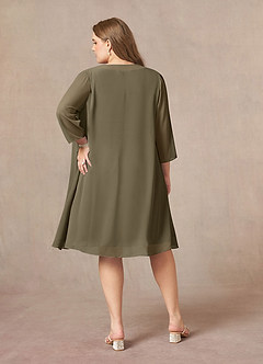 Azazie Shirley Mère de la mariée Robes Robe Trapèze en Mousseline de soie Plissé Scoop Vert Saule image9