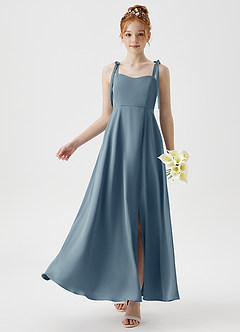 Azazie Rosey Junior Robe Trapèze en Satin extensible Encolure en Forme de Cœur Bleu Poussiéreux image1