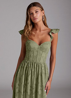 Azazie Denisse Vestidos de damas de honor Vestido de Pistacho de Devorado Floral de Corte en A con Volante image4