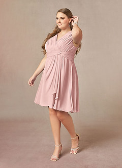 Azazie Theron Mère de la mariée Robes Robe Trapèze en Mousseline de soie Col V plissé Rose Poudré image8