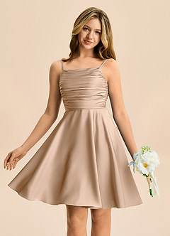 Azazie Miko Junior Vestido de Gris Pardo de Satén Elástico de Corte en A con Plisado image1