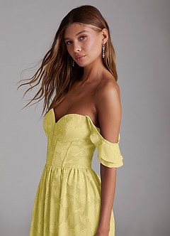 Azazie Denisse Brautjungfernkleider A-Linie Gestreift Blumen-Burnout Kleid Kanarienvogel image5