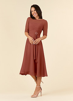 Azazie Naomi vestidos de madre de la novia Vestido de Castaño de Gasa de Corte En A con Cuello barco plisado image3