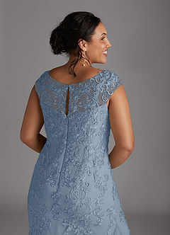 Azazie Melena vestidos de madre de la novia Vestido de Azul Polvoriento de Tul de Sirena con Encaje image10