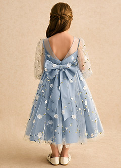 Azazie Elowen Robe Demoiselle D'honneur Fillette Robe Trapèze en Dentelle Encolure en Forme de Cœur Bleu Poussiéreux image2