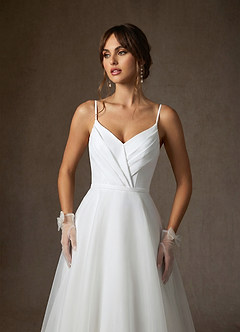 Azazie Ardea Robes de mariée Robe Trapèze en Crêpe Élastique Col V plissé Blanc De Diamant image5