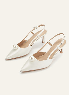 front Satijnen parel puntige teen kitten heel