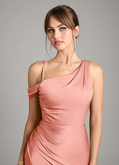 Azazie Madelyn Robes de demoiselle d'honneur Robe Sirène Convertible en Satin extensible Une épaule Corail image3