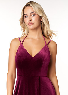Azazie Sora Robes de demoiselle d'honneur Robe Trapèze en velours Dos nu avec nœud Cabernet image5