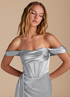 Azazie Amyra Robes de demoiselle d'honneur Robe Sirène Convertible en Satiné métallisé Encolure en Forme de Cœur Argent image7