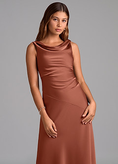 Azazie Nerine Vestidos de madrinha de casamento Vestido Castanho Aloirado de Cetim elástico de Linha A com Plissado image6