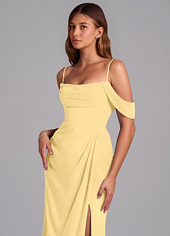 Azazie Johana Jurken voor bruidsmeisjes Converteerbaar Jurk van Chiffon met Zeemeermin Off-shoulder Boter image5