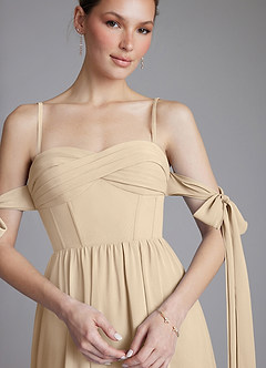 Azazie Ayanna Abiti da Damigella Abito A-Line in Chiffon a Spalla Scoperta Champagne image3