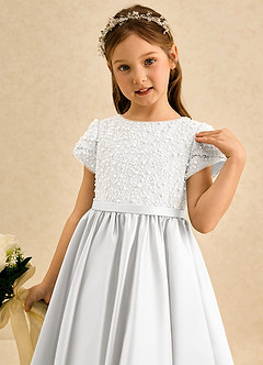 Azazie Cashew Robe Demoiselle D'honneur Fillette Robe Princesse en Mat Satiné avec manches Blanc image6